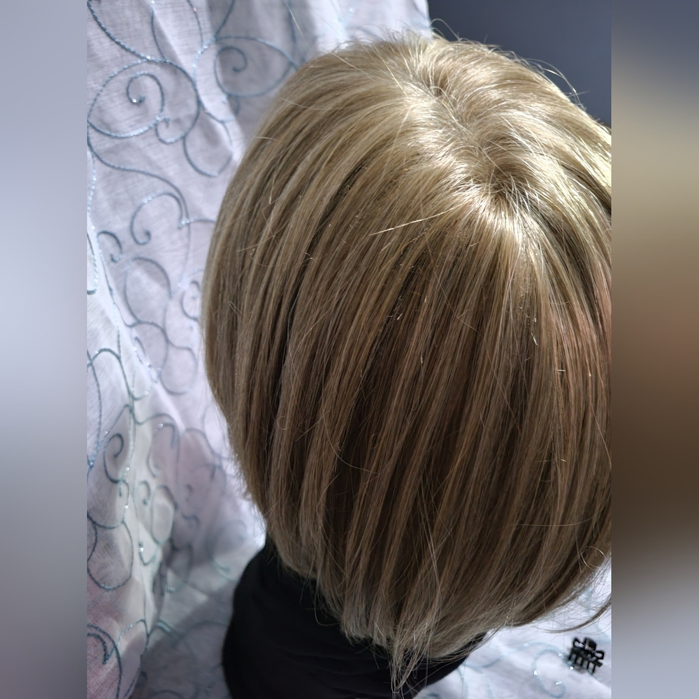 Estetica Designs Wig Color R14/26H - Picture 3 of 11